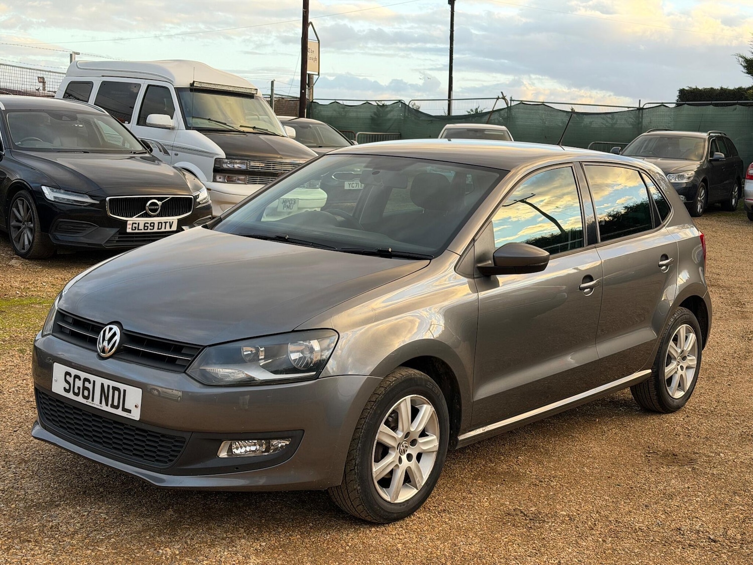 Used Volkswagen Polo 2011 for sale - 76398589: Photo 9