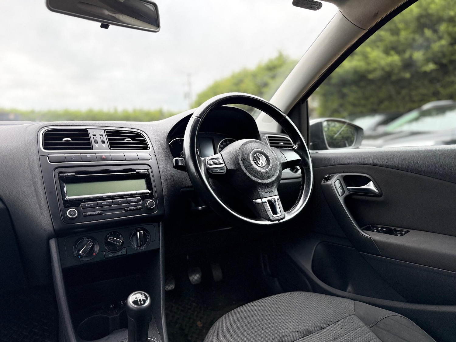 Used Volkswagen Polo 2012 for sale - 76936506: Photo 17