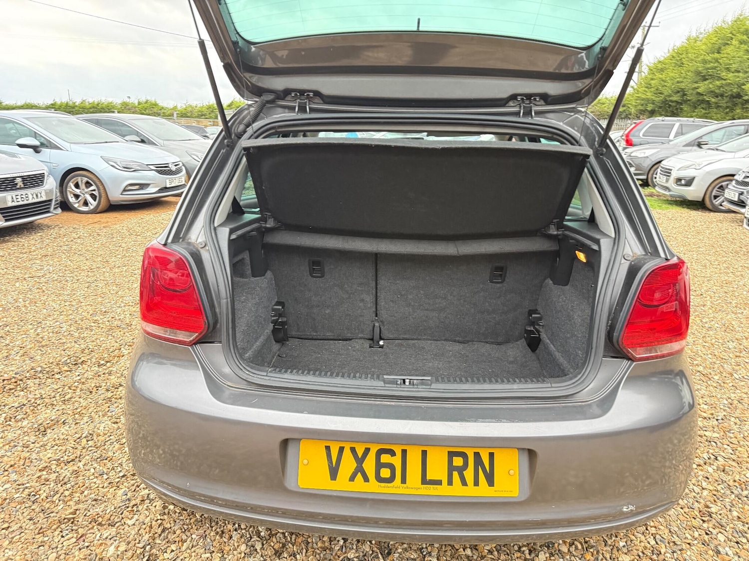 Used Volkswagen Polo 2012 for sale - 76936506: Photo 23