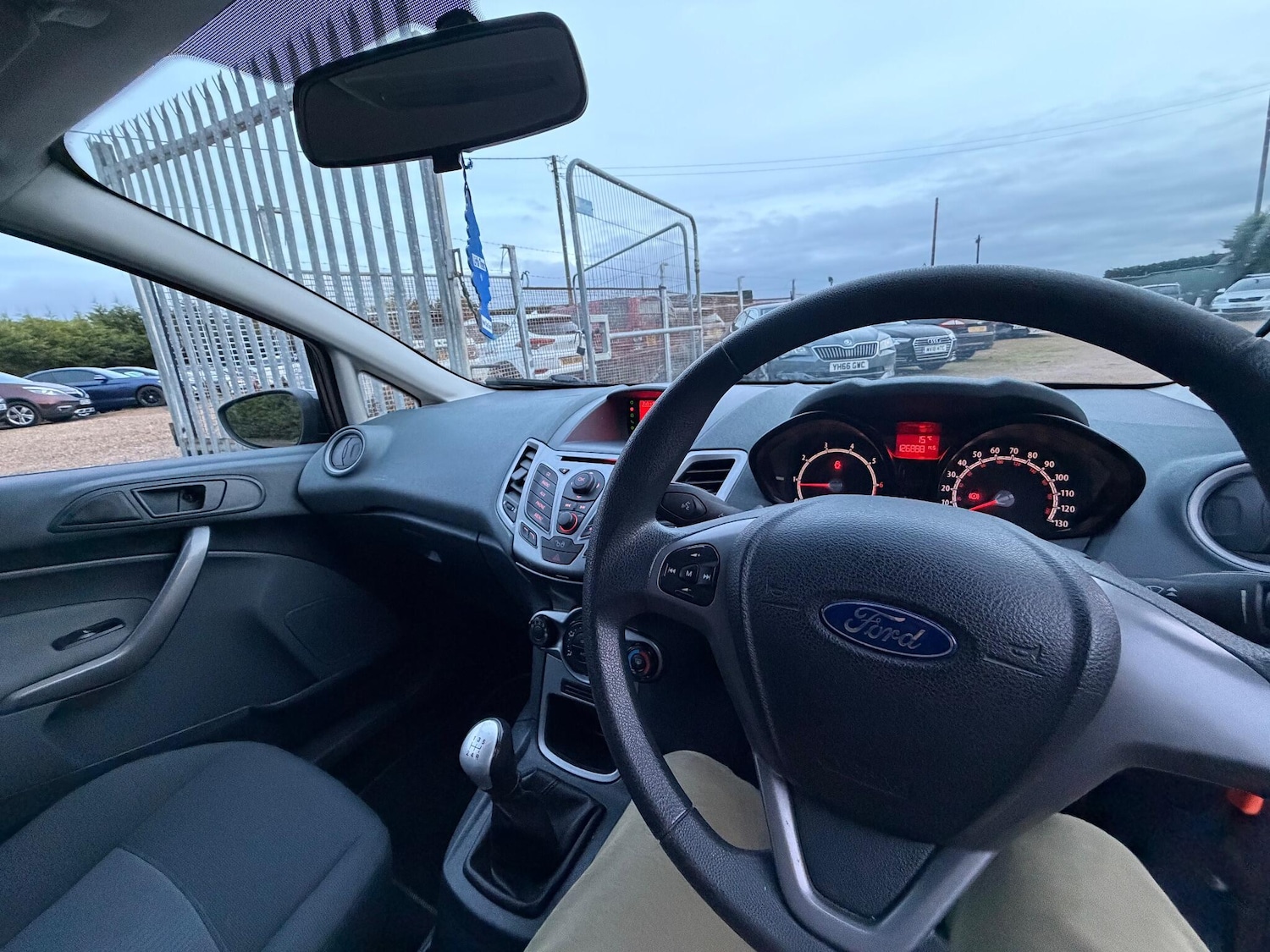 Used Ford Fiesta 2011 for sale - 76561850: Photo 21