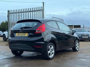 Used Ford Fiesta 2011 for sale - 76561850: Photo