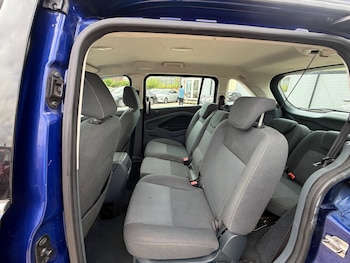 Used Ford Grand C-Max 2014 for sale - 79202657: Photo