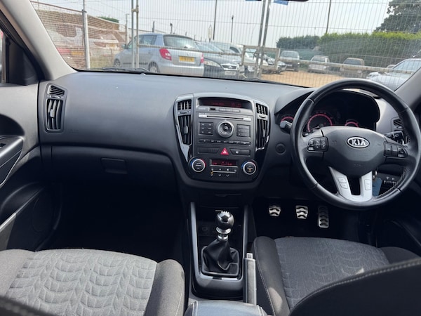Used Kia Ceed 2010 for sale - 75577461: Photo 26