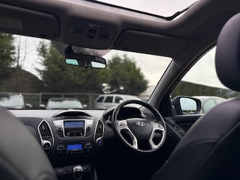 Used Hyundai Ix35 2010 for sale - 77400876: Photo