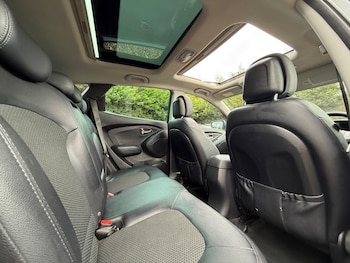 Used Hyundai Ix35 2010 for sale - 77400876: Photo