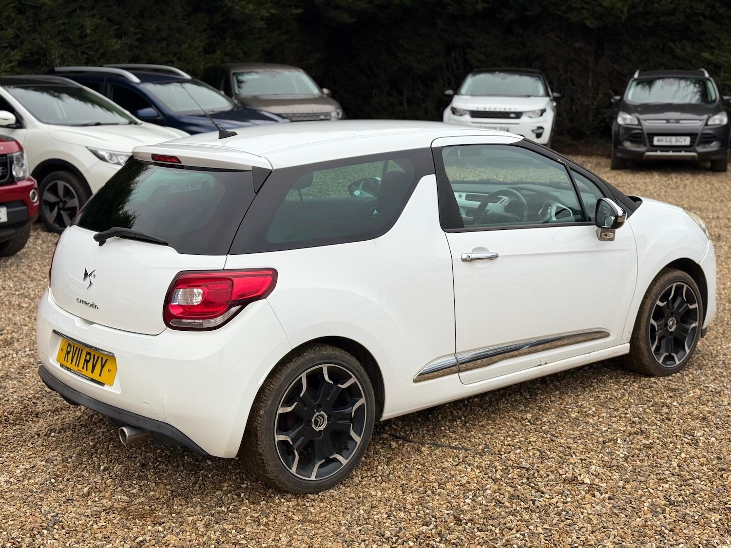 Used Citroen DS3 2011 for sale - 77271357: Photo 20