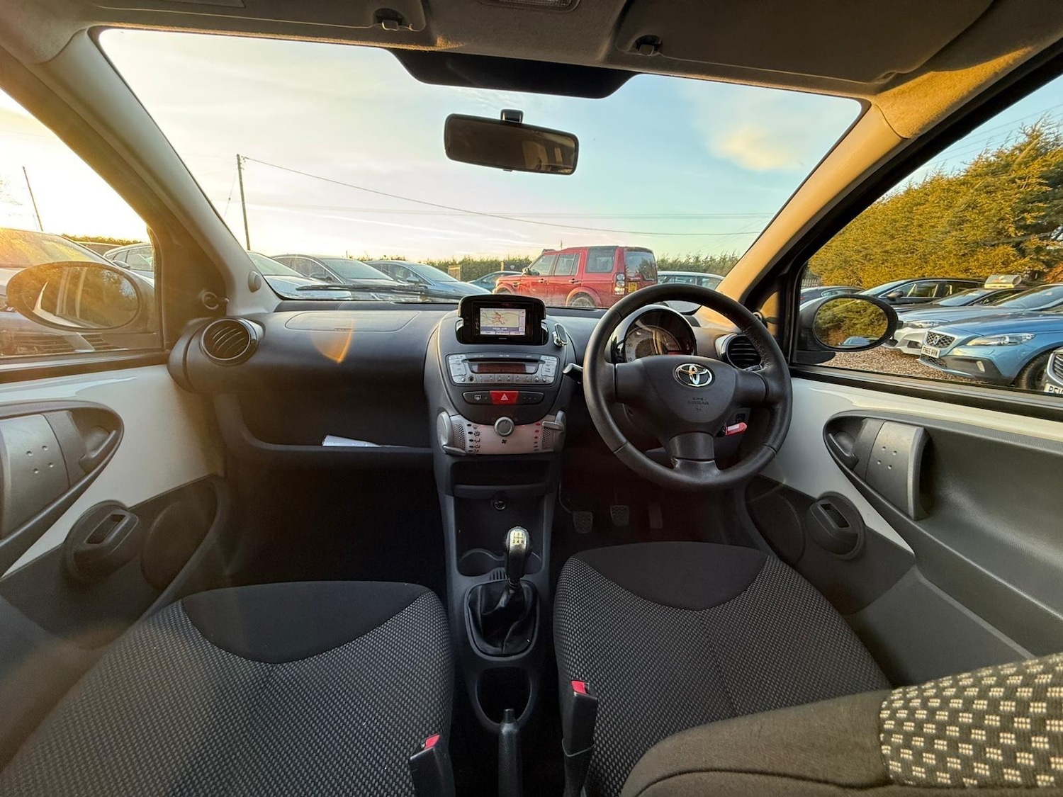 Used Toyota AYGO 2011 for sale - 77271346: Photo 30