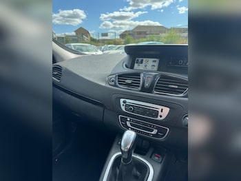 Used Renault Scenic 2014 for sale - 79441053: Photo