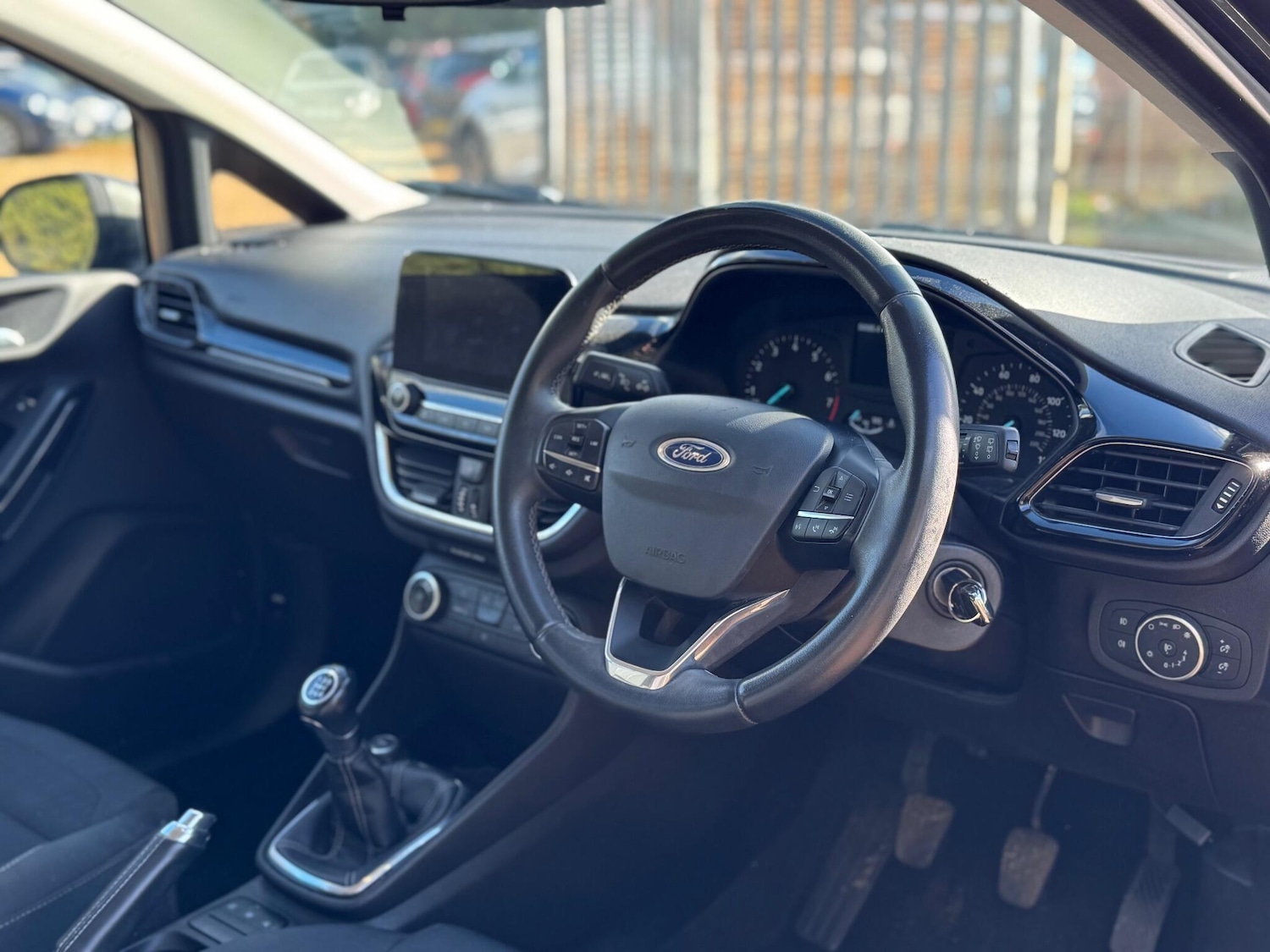 Used Ford Fiesta 2018 for sale - 76349665: Photo 3