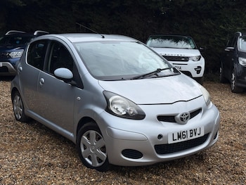 Used Toyota AYGO 2011 for sale - 77524871: Photo