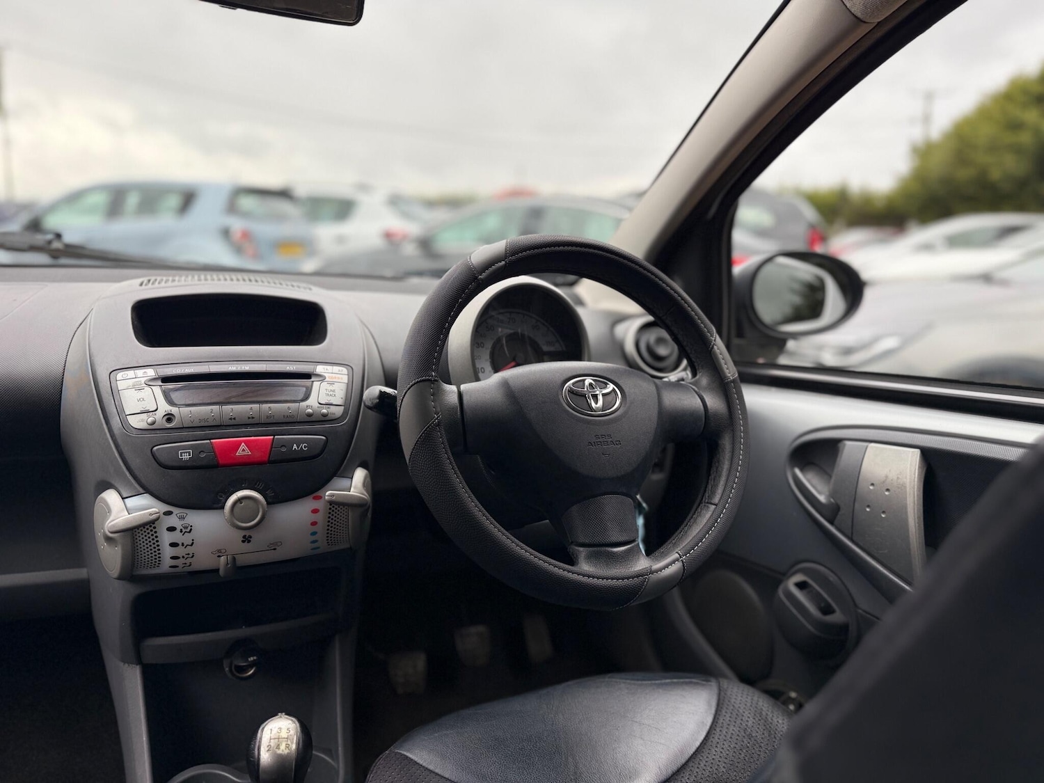 Used Toyota AYGO 2011 for sale - 77524871: Photo 3