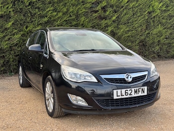 Used Vauxhall Astra 2012 for sale - 75520355: Photo