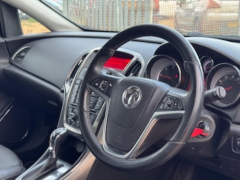 Used Vauxhall Astra 2012 for sale - 75520355: Photo