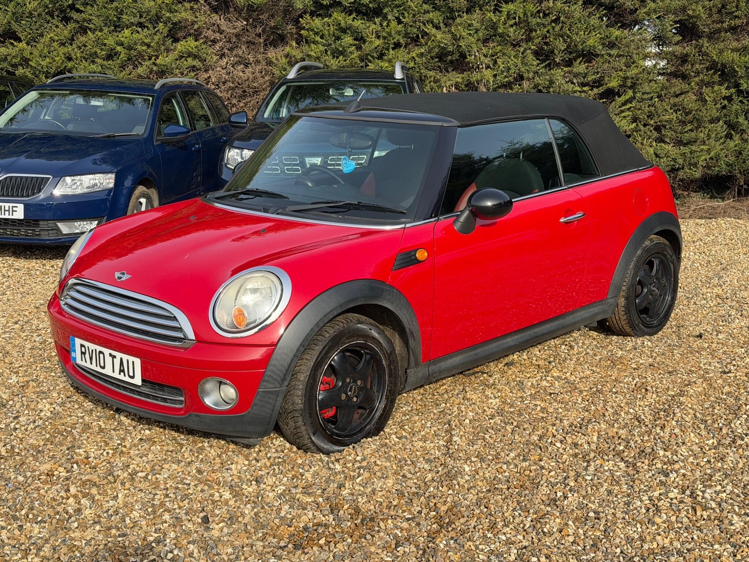 Used MINI Convertible 2010 for sale - 77586638: Photo 13