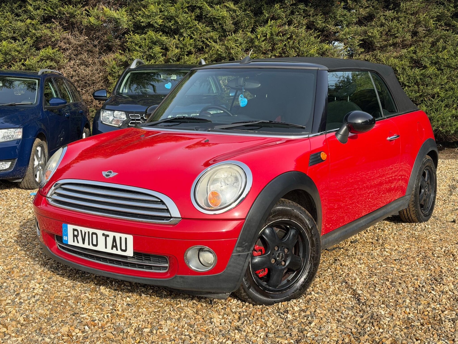 Used MINI Convertible 2010 for sale - 77586638: Photo 16