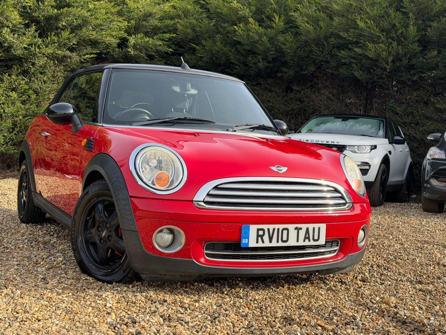 Used MINI Convertible 2010 for sale - 77586638: Photo 2
