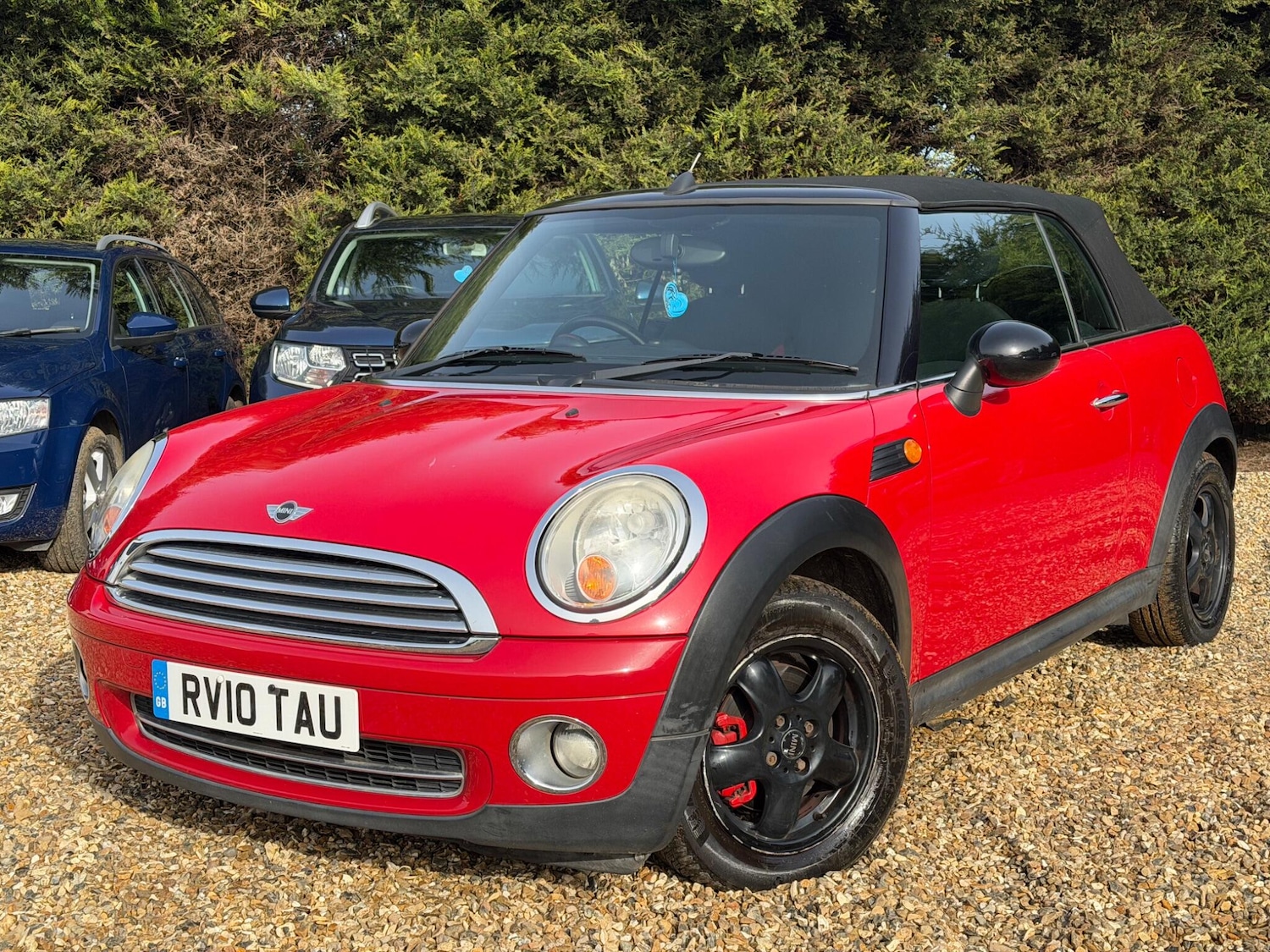 Used MINI Convertible 2010 for sale - 77586638: Photo 26