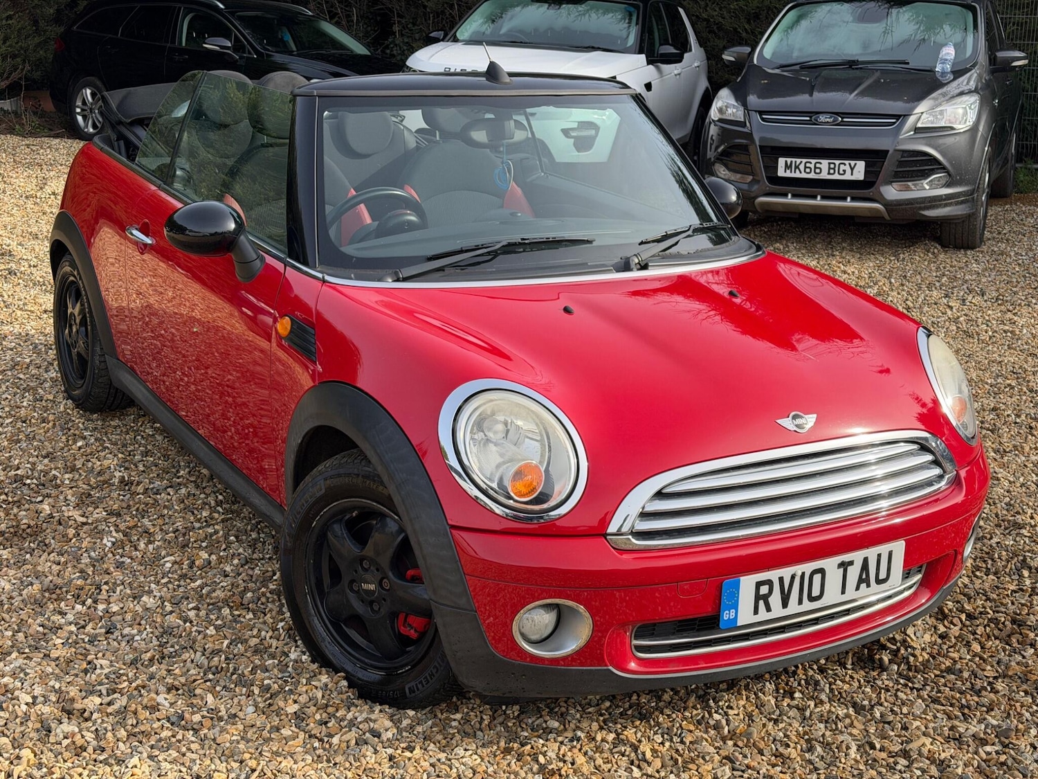 Used MINI Convertible 2010 for sale - 77586638: Photo 3
