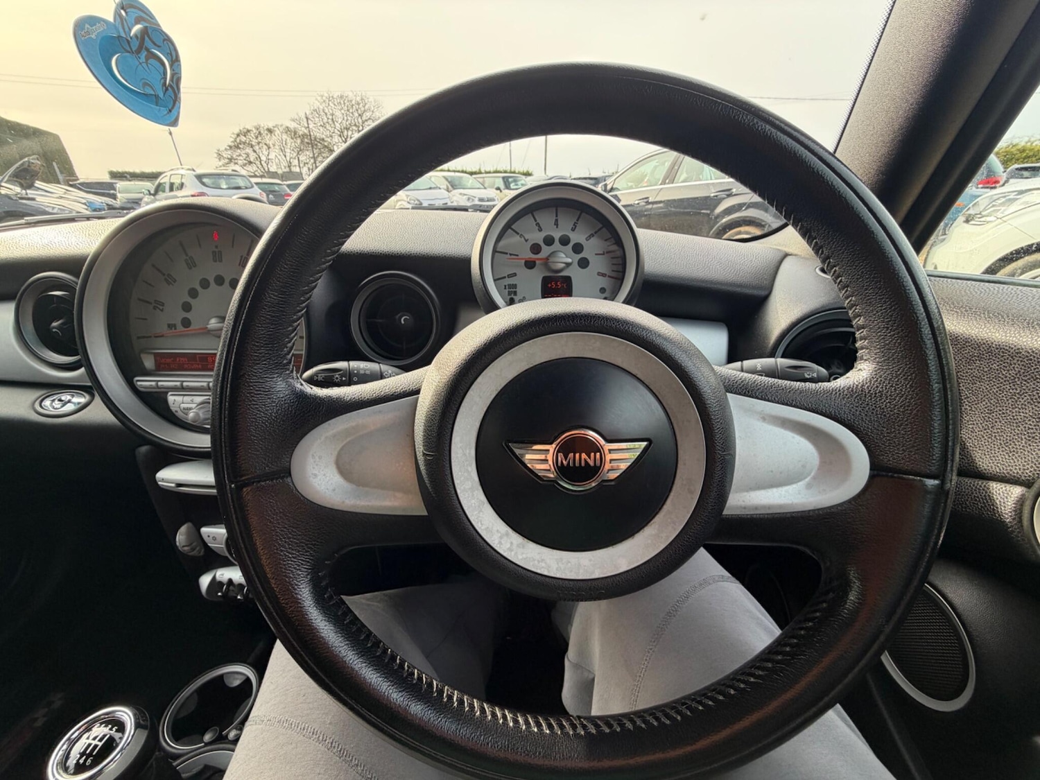 Used MINI Convertible 2010 for sale - 77586638: Photo 9