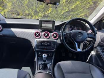 Used Mercedes-Benz A-Class 2015 for sale - 75002451: Photo