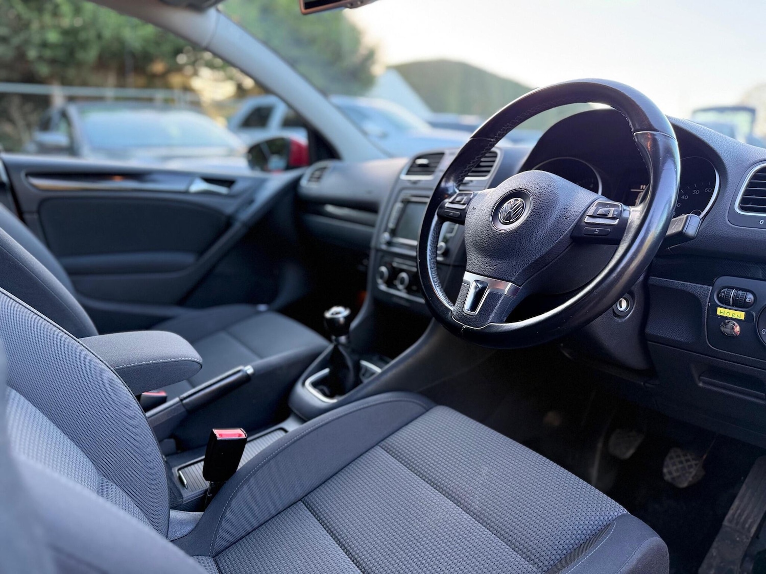 Used Volkswagen Golf 2011 for sale - 76899649: Photo 24