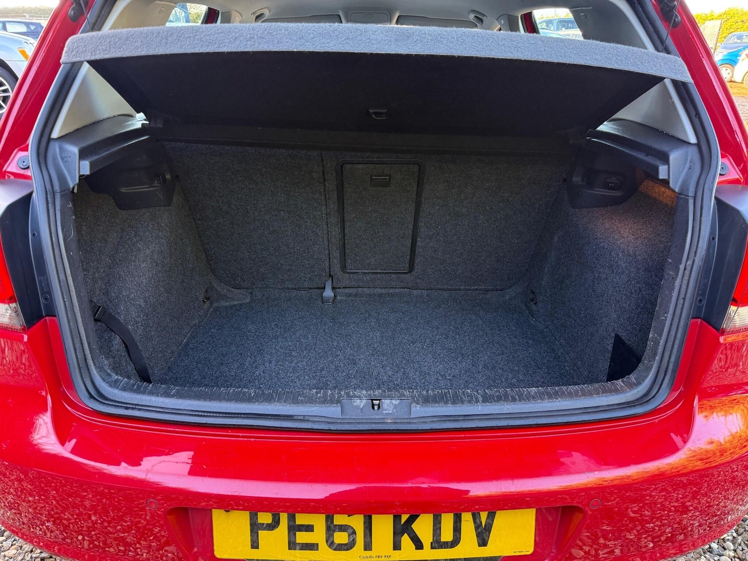 Used Volkswagen Golf 2011 for sale - 76899649: Photo 32