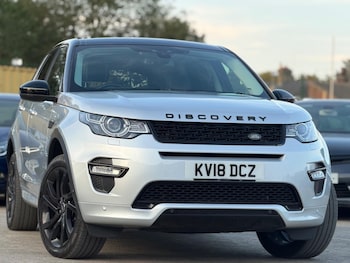 Used Land Rover Discovery Sport 2018 for sale - 79495833: Photo