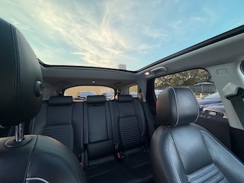 Used Land Rover Discovery Sport 2018 for sale - 79495833: Photo