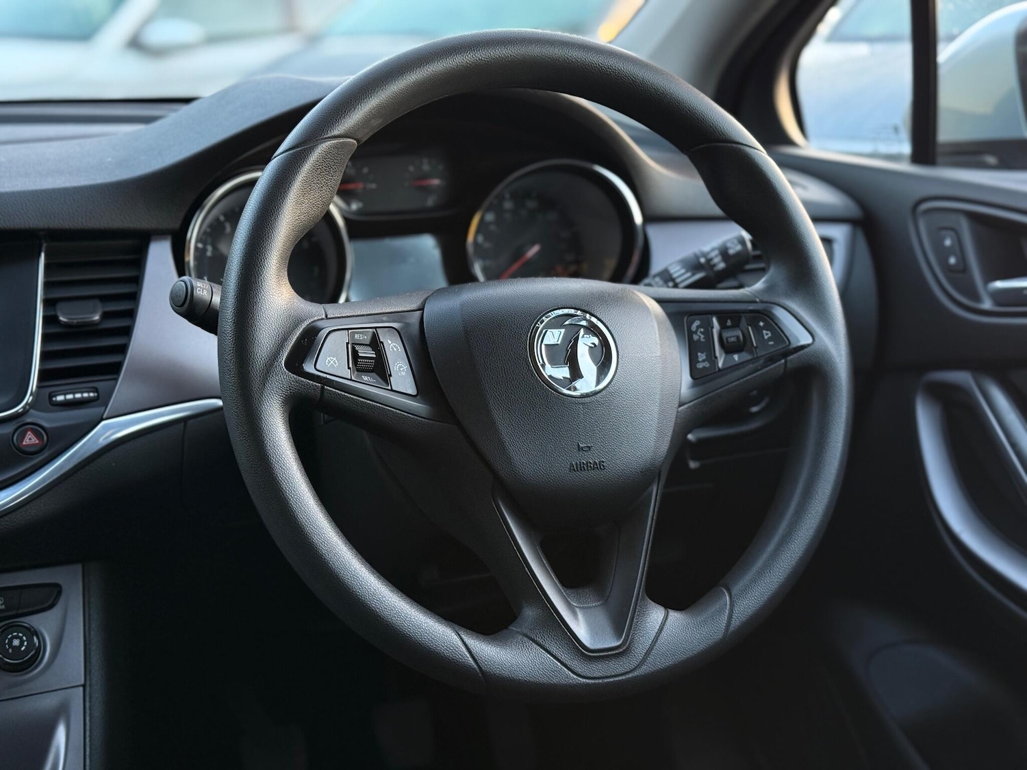 Used Vauxhall Astra 2016 for sale - 77271367: Photo 27