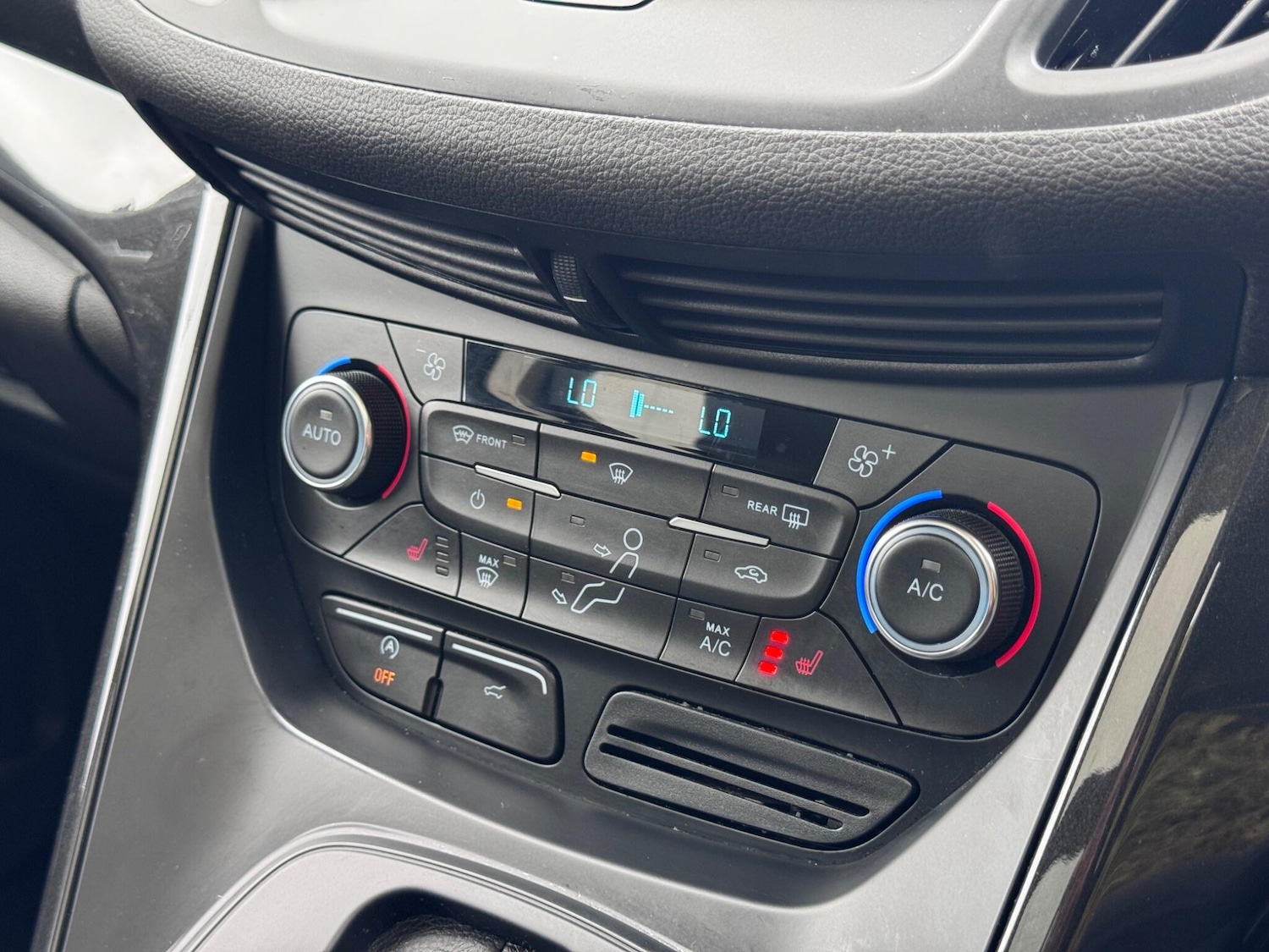 Used Ford Kuga 2019 for sale - 76200895: Photo 33