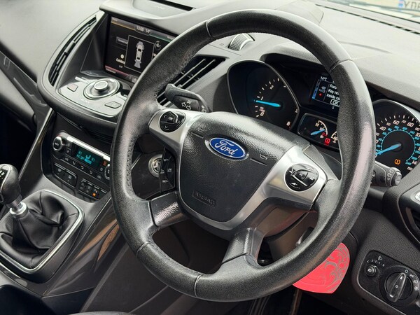 Used Ford Kuga 2016 for sale - 76270499: Photo 3
