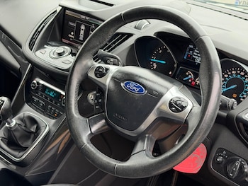 Used Ford Kuga 2016 for sale - 76270499: Photo 3