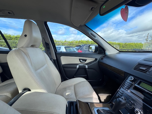 Used Volvo XC90 2010 for sale - 75001497: Photo 33