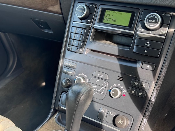 Used Volvo XC90 2010 for sale - 75001497: Photo 34