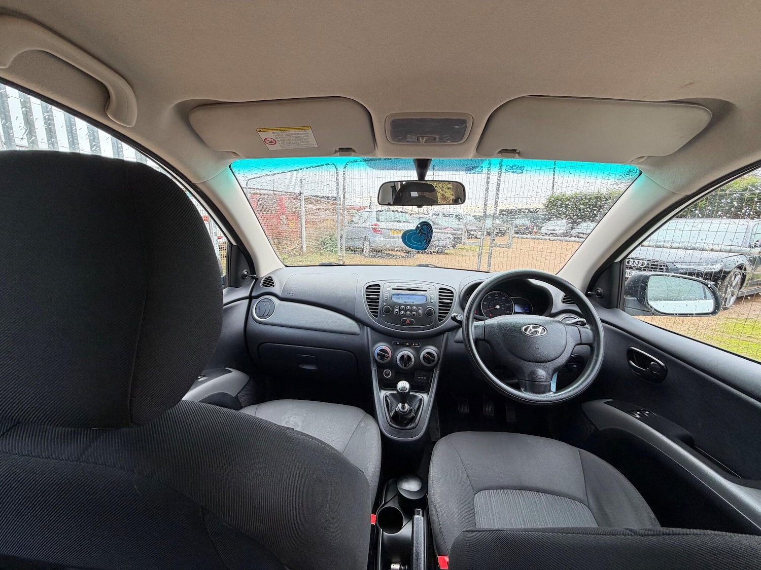 Used Hyundai i10 2013 for sale - 76561441: Photo 23