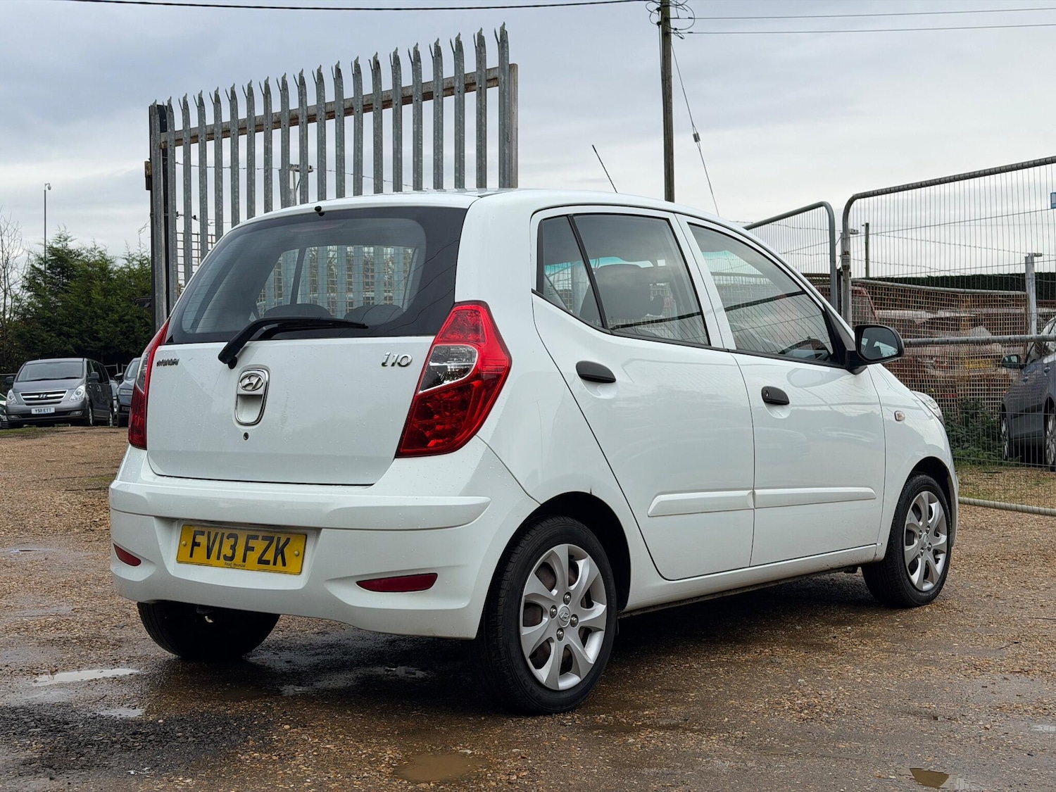 Used Hyundai i10 2013 for sale - 76561441: Photo 8