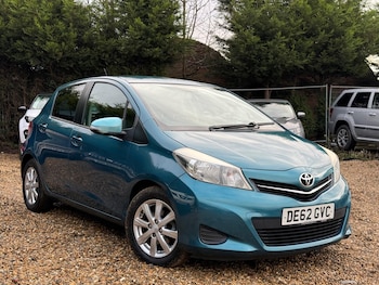 Used Toyota Yaris 2012 for sale - 77291551: Photo