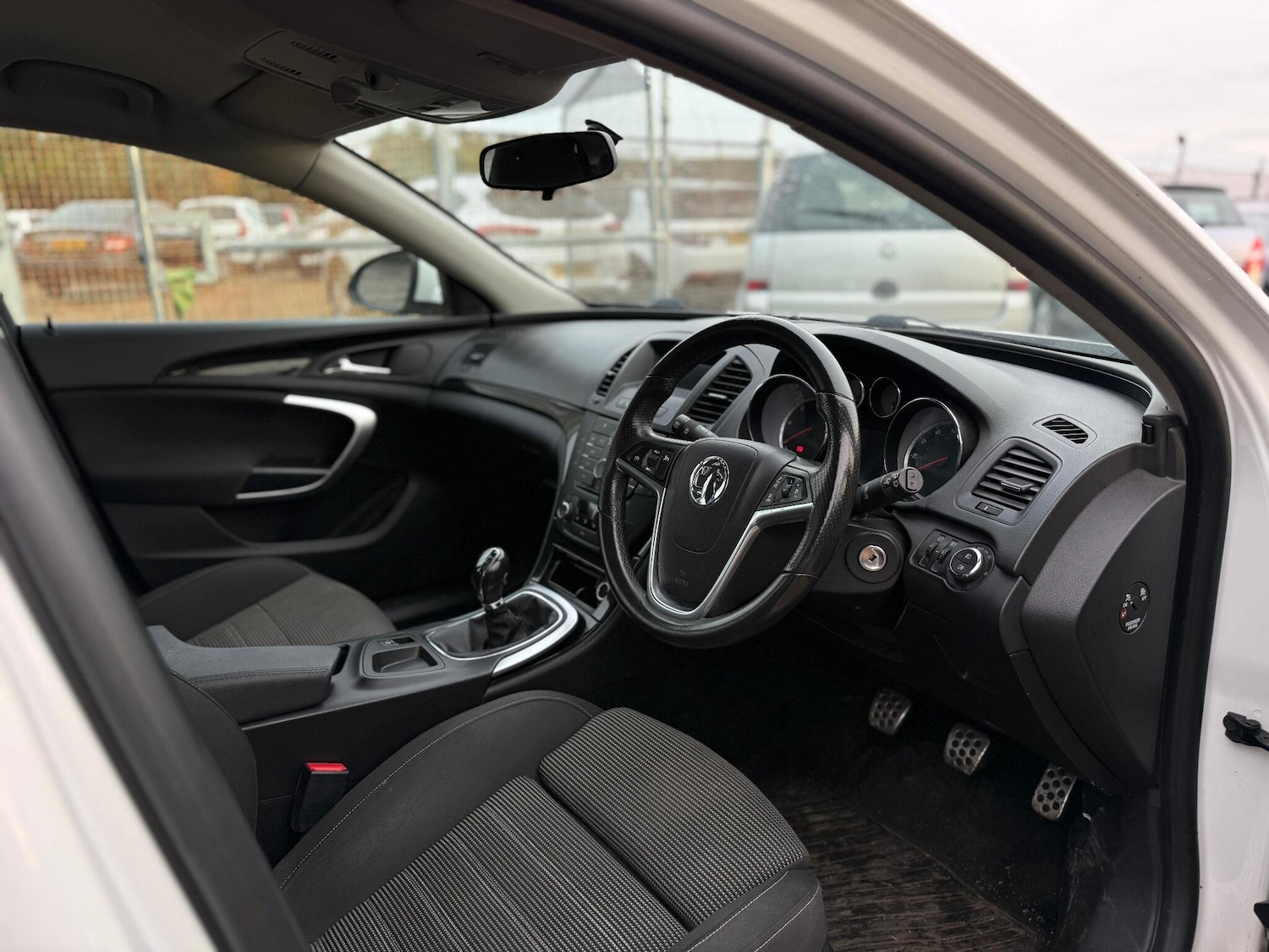 Used Vauxhall Insignia 2012 for sale - 76512166: Photo 3