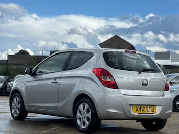 Used Hyundai i20 2010 for sale - 78948230: Photo