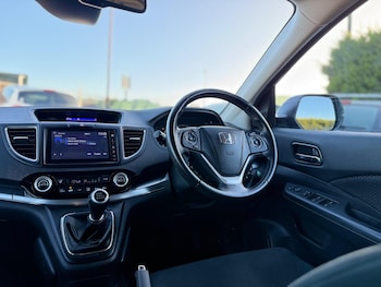 Used Honda CR-V 2015 for sale - 77271360: Photo