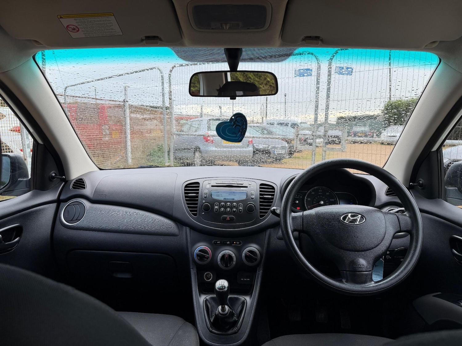 Used Hyundai i10 2013 for sale - 76990654: Photo 21