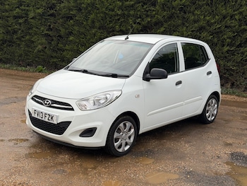 Used Hyundai i10 2013 for sale - 76990654: Photo