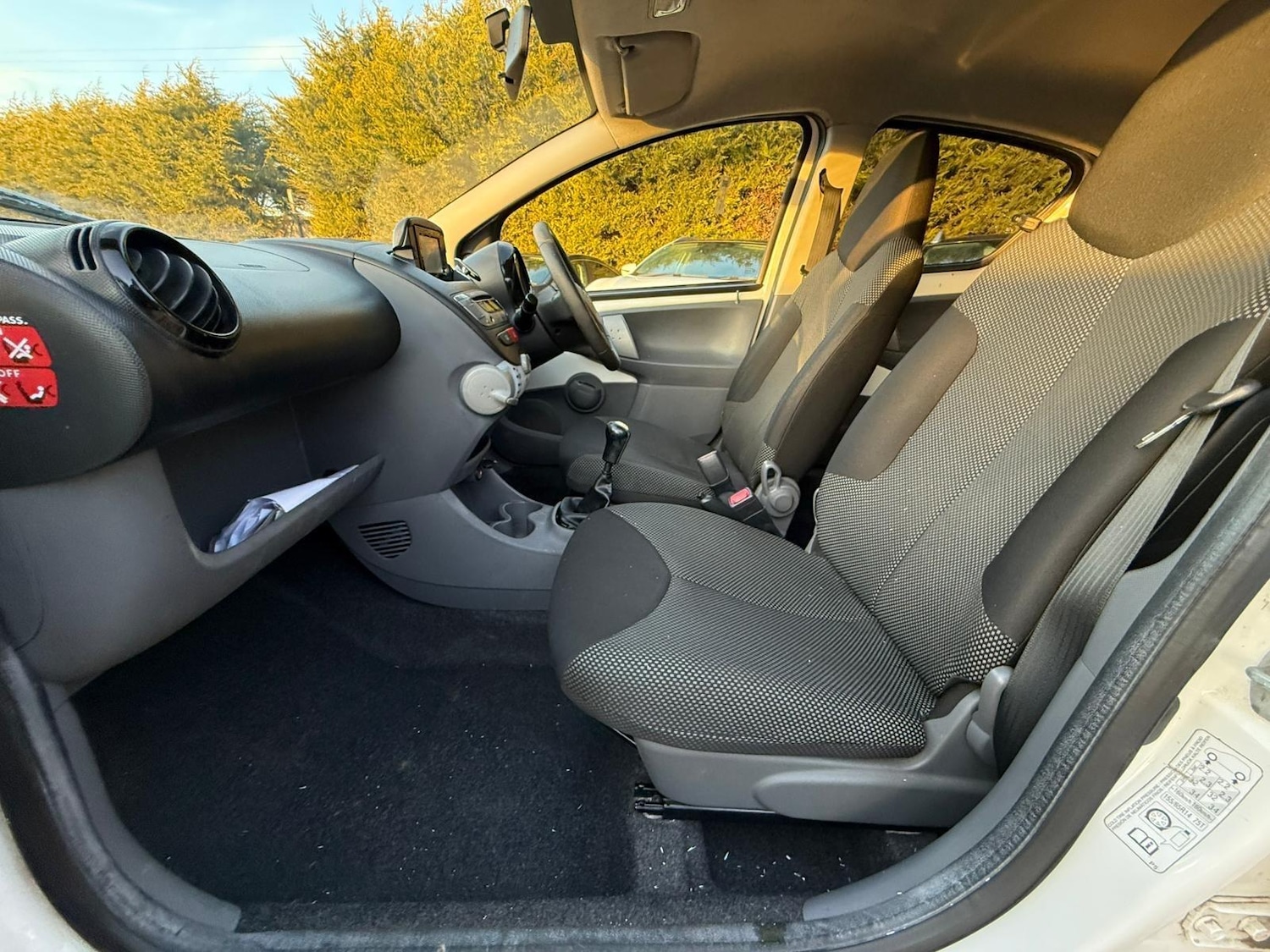 Used Toyota AYGO 2011 for sale - 77131155: Photo 11