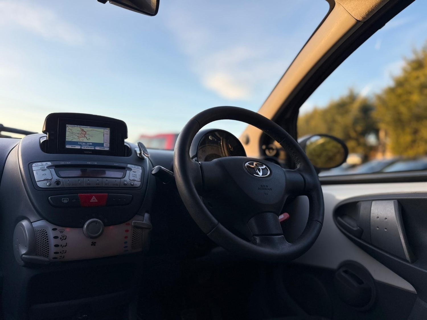 Used Toyota AYGO 2011 for sale - 77131155: Photo 33