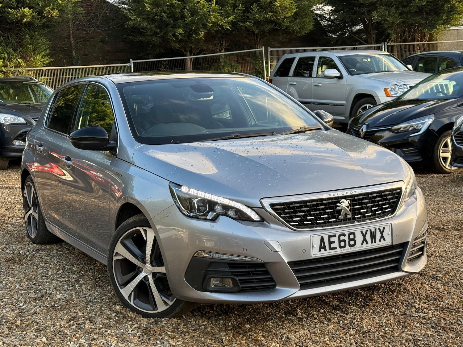 Used Peugeot 308 for sale - 77271383: Photo 2
