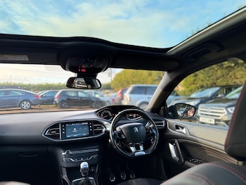 Used Peugeot 308 2018 for sale - 77271383: Photo