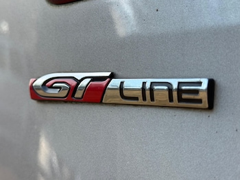 Used Peugeot 308 2018 for sale - 77271383: Photo