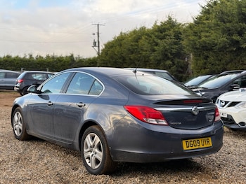 Used Vauxhall Insignia 2009 for sale - 76886332: Photo