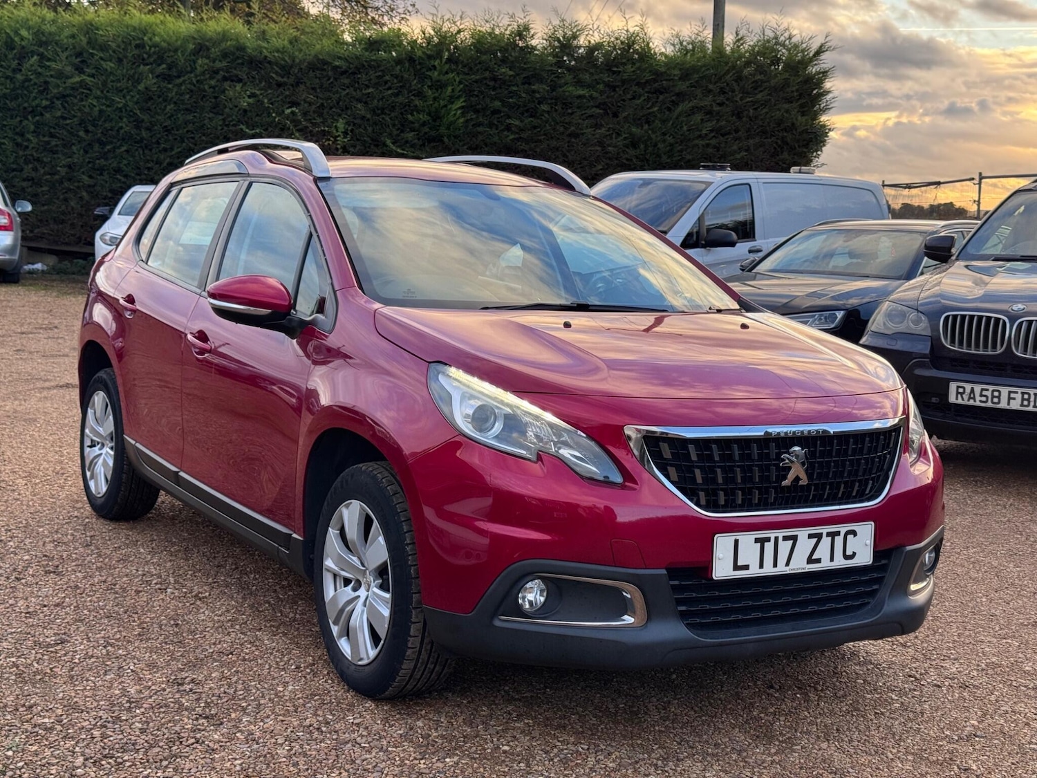 Used Peugeot 2008 2017 for sale - 76337105: Photo 13
