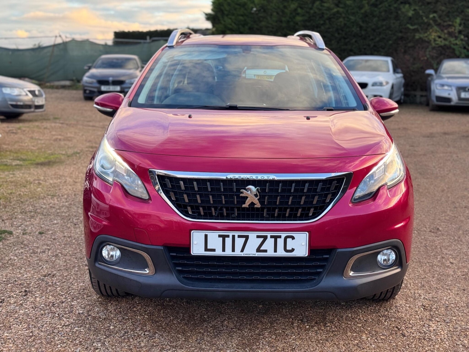 Used Peugeot 2008 2017 for sale - 76337105: Photo 27